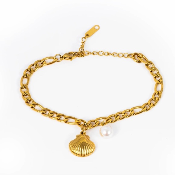 18K Gold Plated - Shell Charm Bracelet - Picture 1 of 5